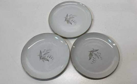 Kaysons Fine China Set of 7 Golden Rhapsody Tableware / Plates image number 4