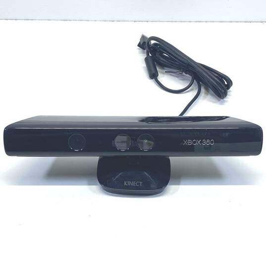 Microsoft Kinect Sensor for Xbox 360 Console W/ Games image number 2