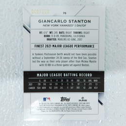 2022 Giancarlo Stanton Topps Finest Blue Refractor /150 NY Yankees alternative image