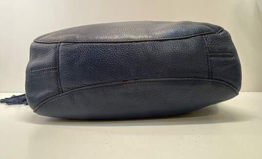 Michael Kors Navy Blue Leather Tassel Hobo Shoulder Tote Bag image number 4