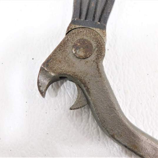 VNTG Crescent No. 56 Suregrip Slide Hammer Nail Puller & 20in. Machinist Wrench image number 5