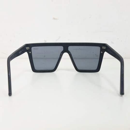 Quay Australia Hindsight Rubberized Black Sunglasses image number 3