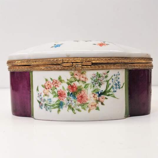 Limoges Vintage Keepsake Porcelain Hinged Keepsake Box image number 7