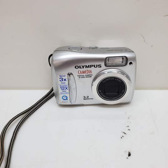 Olympus D-535 Digital 3.2 Megapixel Camera Silver image number 1