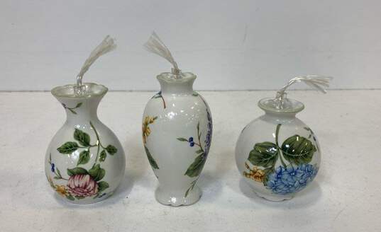 Lot of 3 Mini Vases Oil Lamps Princess House 1474 Vintage Garden Ceramic Floral image number 2