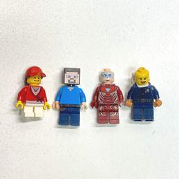 Mixed Themed Lego Minifigures Bundle (Set Of 20) alternative image