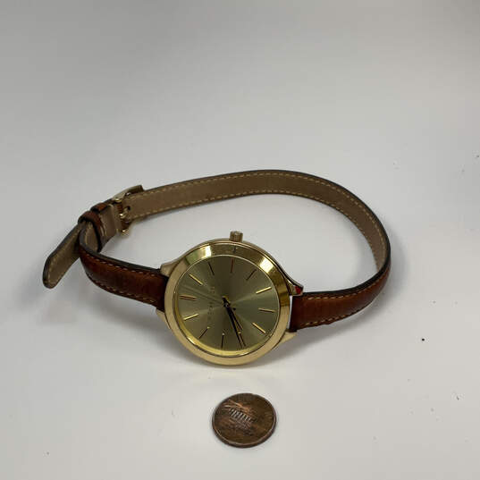 Designer Michael Kors Runway MK-2256 Brown Leather Strap Analog Wristwatch image number 2