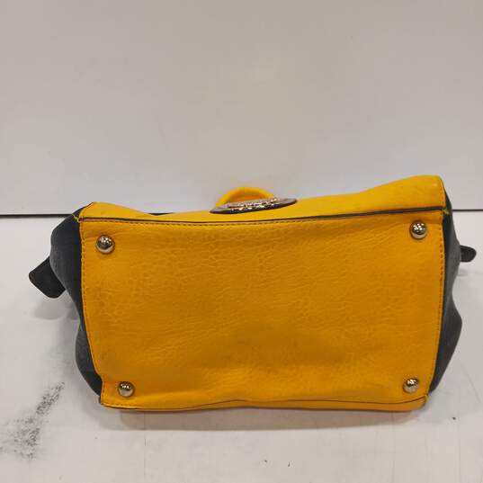 Michael Kors Yellow/Black Leather Tote Bag image number 5