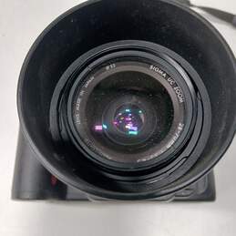 Nikon N80 35mm SLR Film Camera W 28-70mm Sigma UC Zoon Lens alternative image