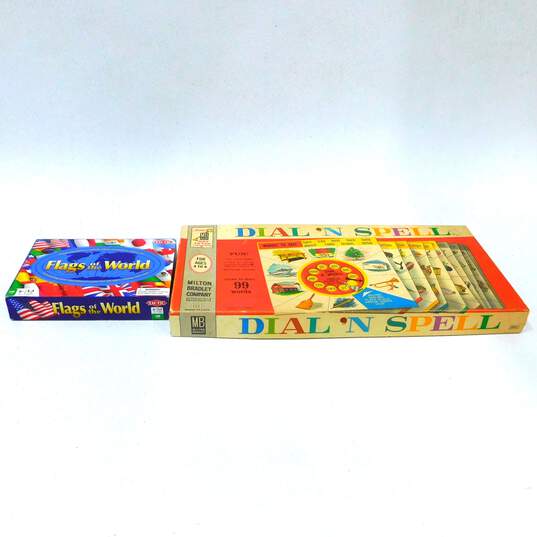 VNTG Board Games Flags of the World & Dial N Spell Complete IOB image number 1
