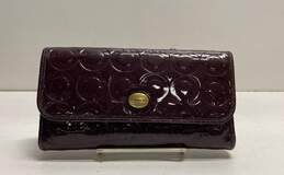 COACH Plum Patent Leather Signature Embossed Bifold Card Wallet