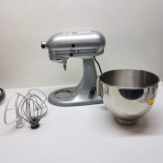 Kitchen Aid Artisan Silver Mixer - Untested image number 1