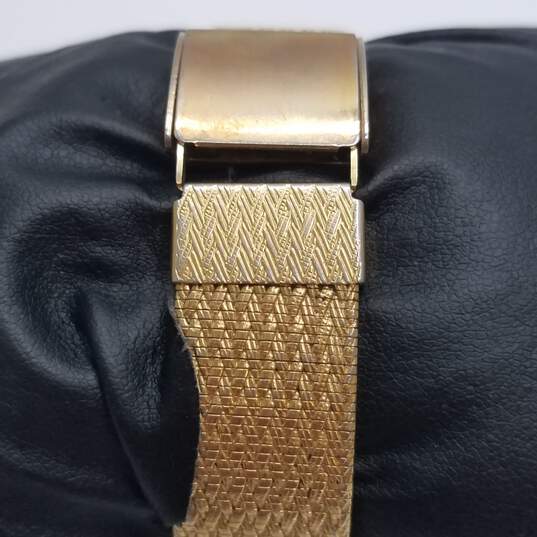 Vintage Seiko Tank with Mesh Gold Tone bracelet Stainless Steel Watch image number 5