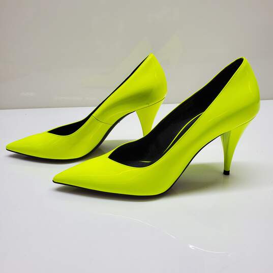 Saint Laurent Patent Leather Neon Yellow Pumps Size 36.5 AUTHENTICATED image number 1