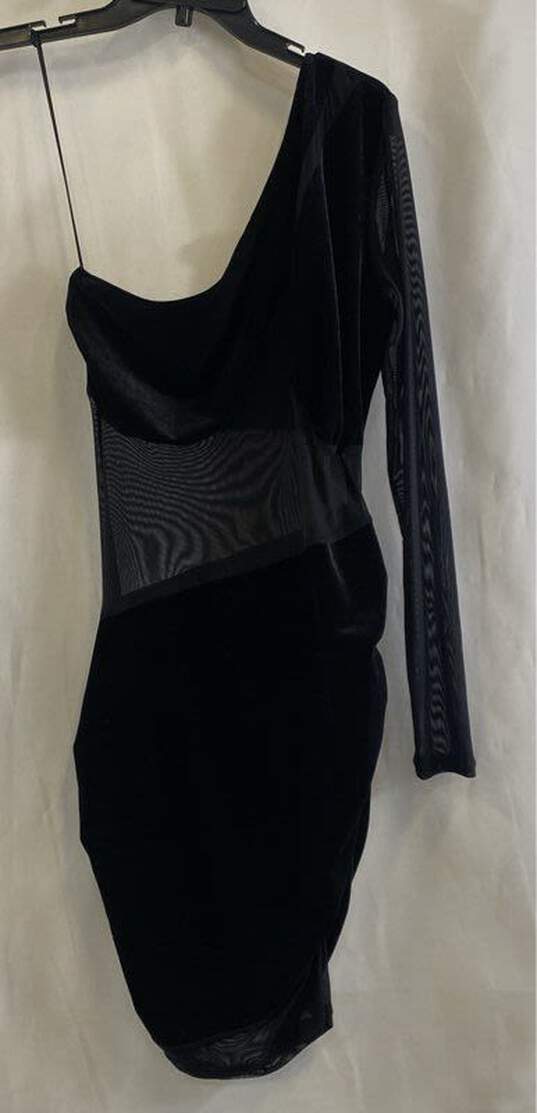 NWT Naked Wardrobe Womens Black Velvet Asymmetric Sleeve Bodycon Dress Size XL image number 2