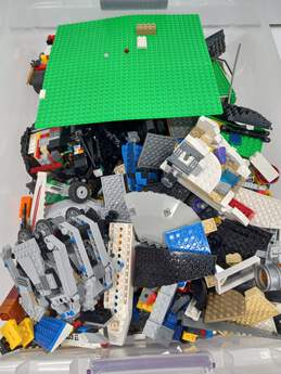 10lbs Bulk Lot of Assorted Lego Building Blocks alternative image