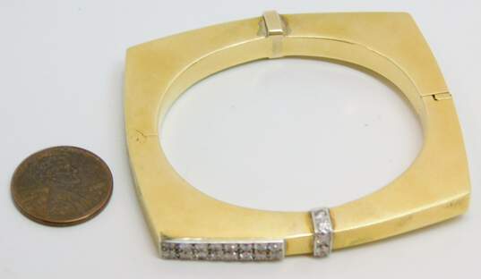 Elegant 18K Yellow Gold 0.88 CTTW Round Diamond Square Bangle Bracelet 29.1g image number 6