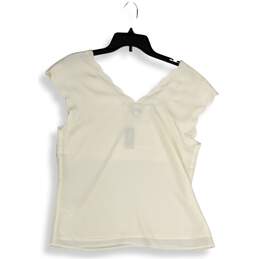 NWT Express Womens White V-Neck Sleeveless Pullover Tank Top Size M/M alternative image