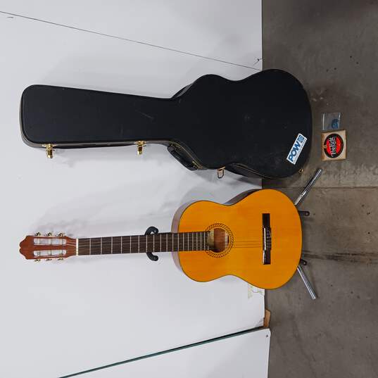 Tanara STC-100NA Acoustic Guitar w/ Hard Case image number 1