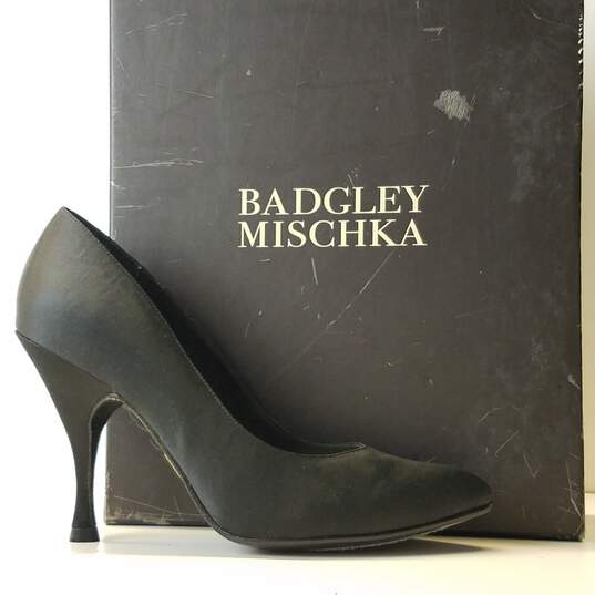 Badgley Mischka M1086 Barbara Women Heels Black Size 6.5 image number 1