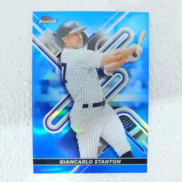 2022 Giancarlo Stanton Topps Finest Blue Refractor /150 NY Yankees