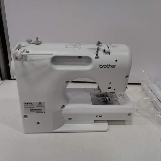 Brother XR1300 Sewing Machine image number 3