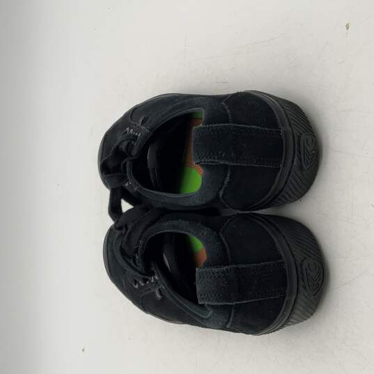 Cariuma Womens Black Canvas Cap Toe Lace-Up Sneakers Shoes Size 8.5 image number 4