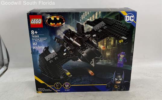 Lego DC Batwing Batman VS The Joker 76265 Box image number 1