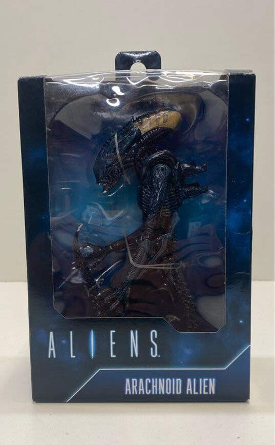 Buy the NECA Reel Toys Aliens (Arachnoid Alien) Action Figure