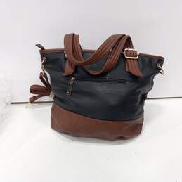 Michael Kors Leather Women's Bucket Bag alternative image