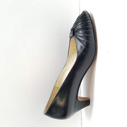 Laine Women's Black Leather Pumps Heels Size 7.5 image number 1