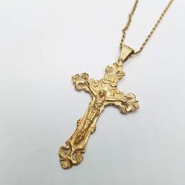14K Gold Crucifix Pendant Necklace 11.9g alternative image