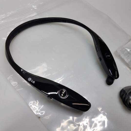 Buy LG Bluetooth Headset Harman Kadon HBS-900 Untested w/ Tone Infinim Accessories - Item 011 060623MJS | GoodwillFinds