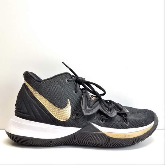 Nike Men's Kyrie 5 'Black Metallic Gold' Size 10.5 image number 2