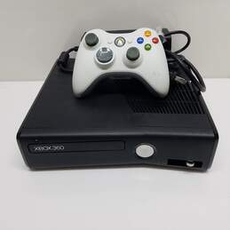 Microsoft Xbox 360 Slim 4GB Console Bundle Controller & Games alternative image
