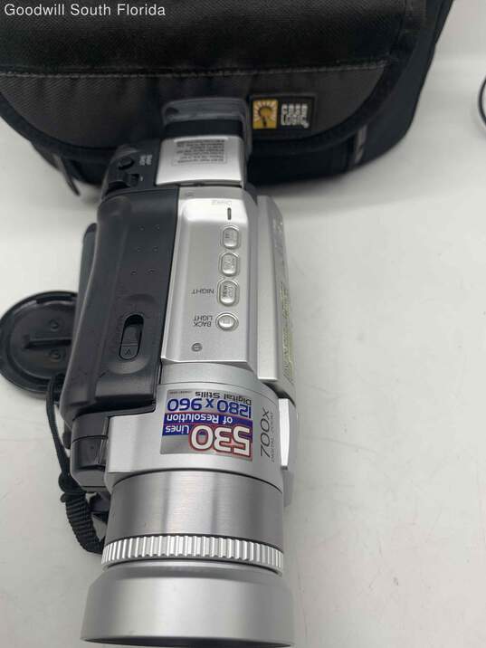 JVC GR-DVL725U Silver Digital Video Camcorder No Battery Not Tested In Bag image number 3