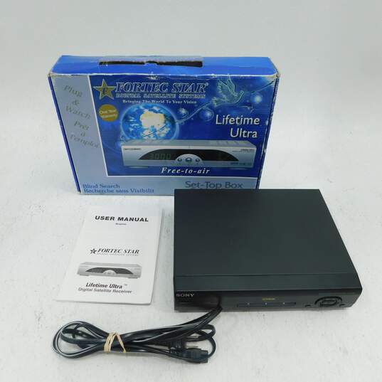 Fortec Star Digital Satellite Systems Set Top Box Model SAT-B3 IOB No Remote image number 1