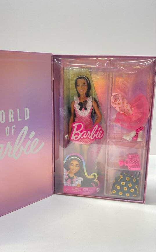 Mattel World Of Barbie Build Your Dream Custom Barbie Doll image number 2