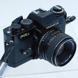 Vintage Yashica FR1 35mm SLR Film Camera w/ Vivitar Auto 252 Flash alternative image