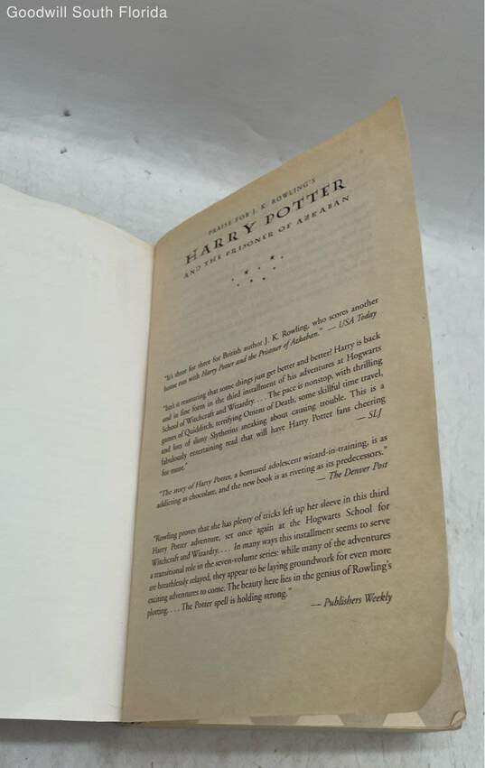 Harry Potter And The Prisoner Of Azkaban Paperback Book image number 4