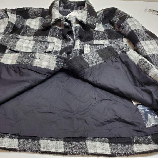 All Row Black & White Checkered Jacket Women's Small NWT image number 3