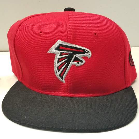 Lot of NFL Atlanta Falcons Snapback Caps image number 2
