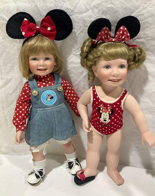 Disney porcelain dolls image number 1