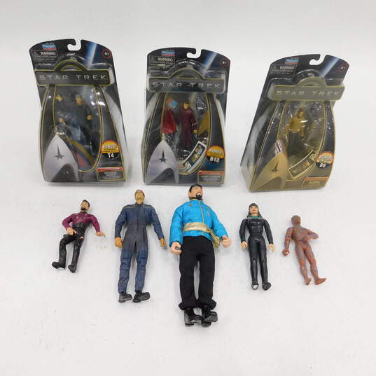 Star Trek Playmates Toys Action Figures Boxed/Loose image number 1