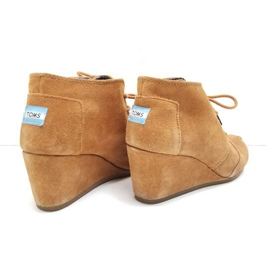 Toms Suede Desert Wedge Taupe 8.5 image number 4