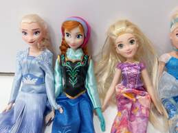 9 Disney Dolls Assorted Bundle alternative image