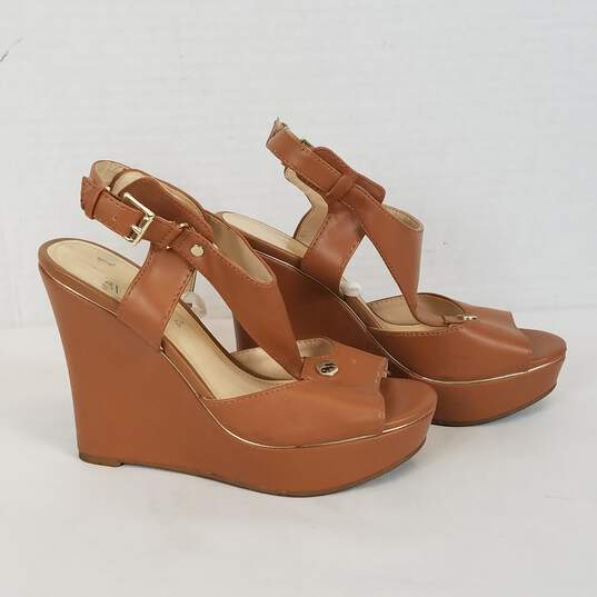 Nine West Wedge Sandal Peep Toe Women Heels   Size 7  Color Tan Brown image number 3