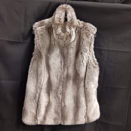 Kristen Blake Women's Gray Faux Fur Vest Size M