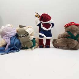 Bundle of 4 Assorted R. Dakin & Co. Stuffed Bears alternative image