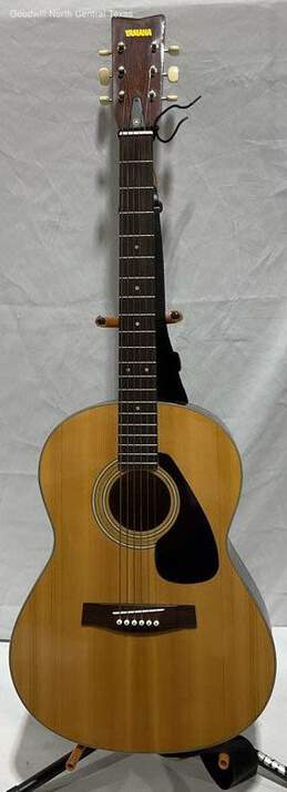 Yamaha Acoustic Guitar FG-325